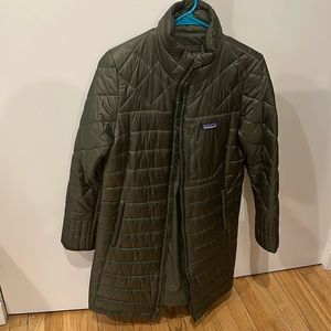 Patagonia Radalie Insulated Parka women’s size M Basin Green good condition